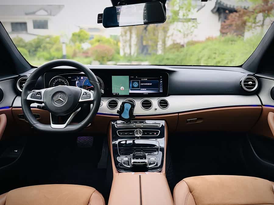 Mercedes-Benz E-Class 2017 — фото 8