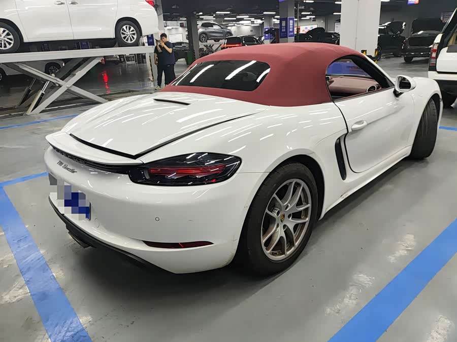 Porsche 718 2023