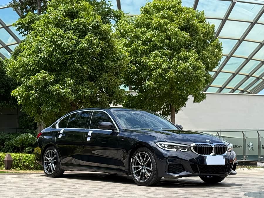 BMW 3 Series 2021