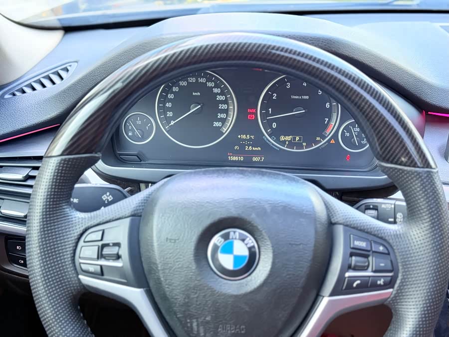 BMW X5 2014 — фото 23