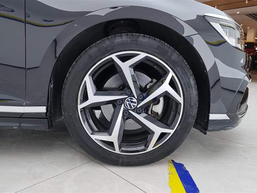 Volkswagen Magotan 2023