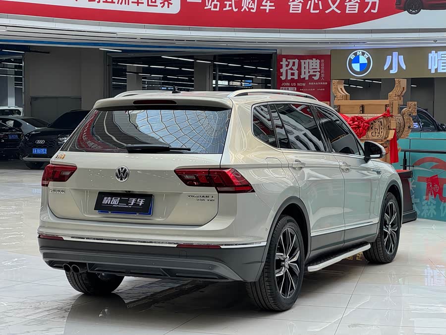 Volkswagen Tiguan L 2019 — фото 12