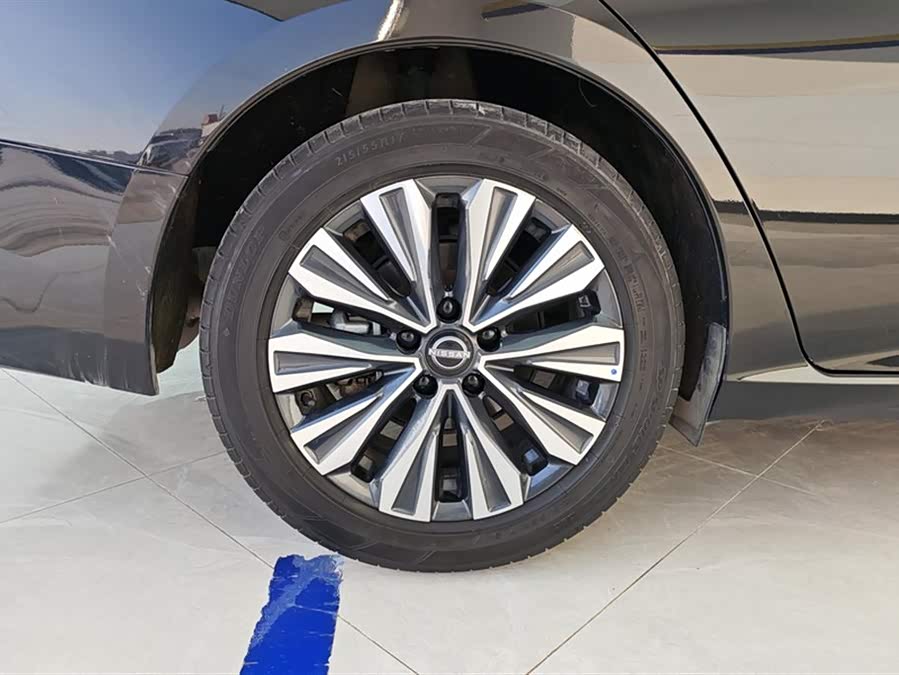 Nissan Teana 2022