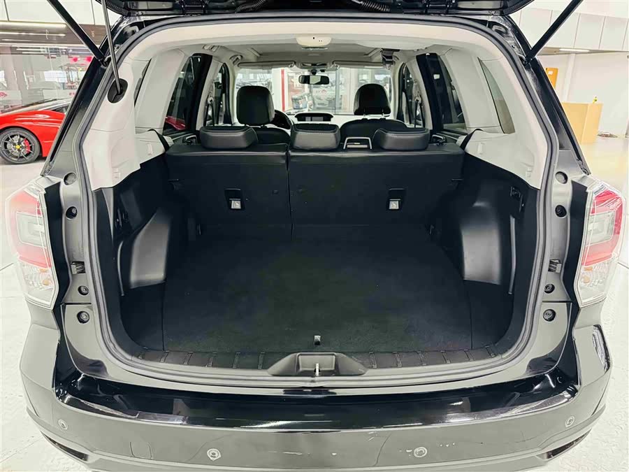 Subaru Forester 2016 — фото 19