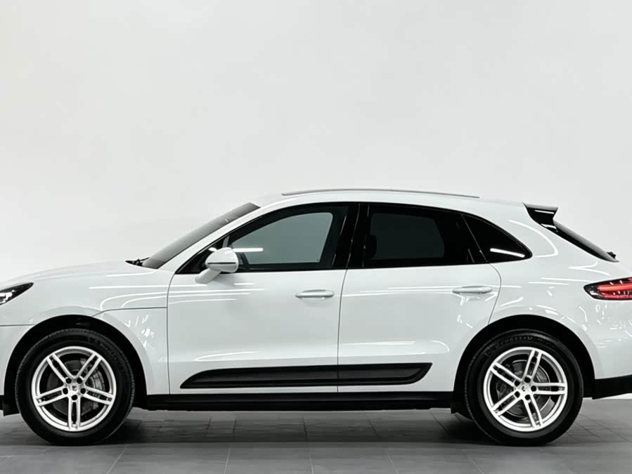 Porsche Macan 2022