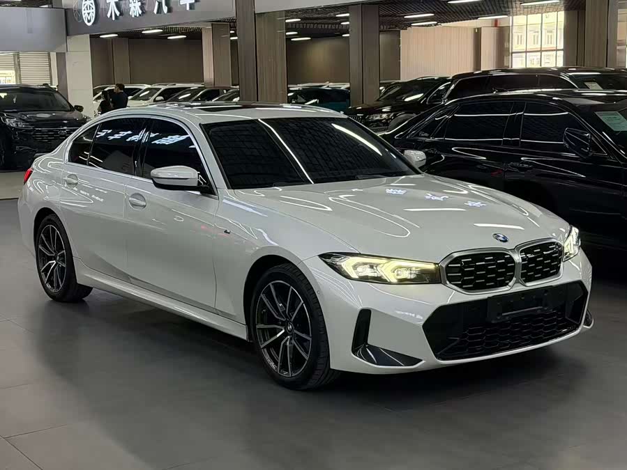 BMW 3 Series 2023