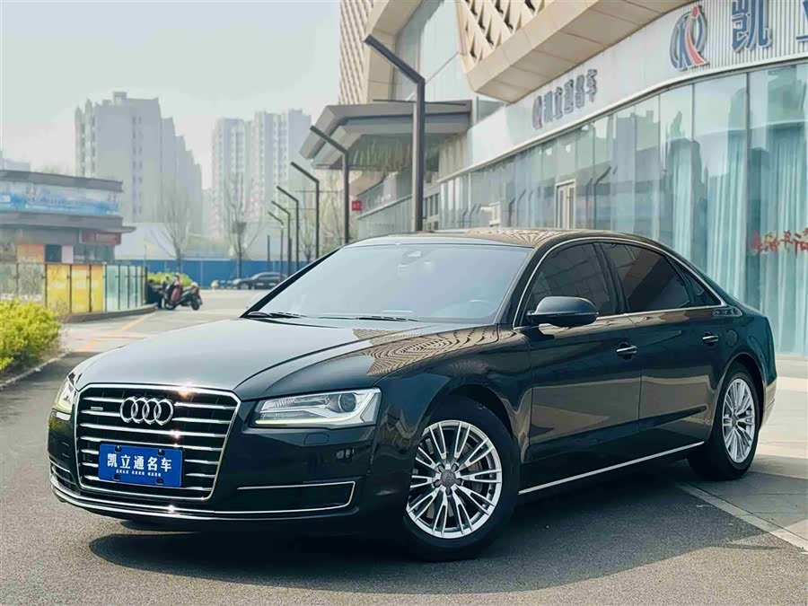 Audi A8 2014