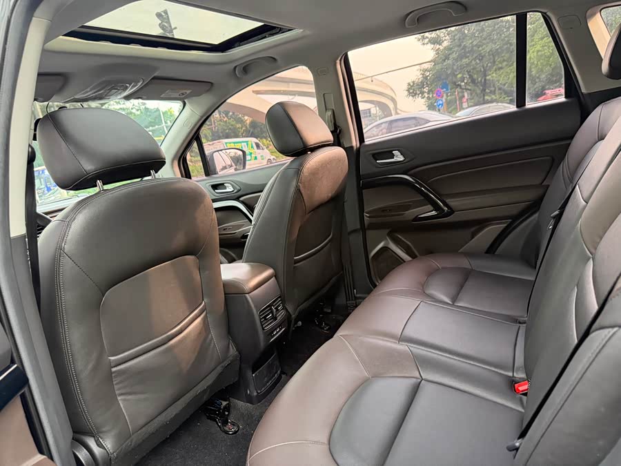 GAC Trumpchi GS4 New Energy 2019 — фото 11