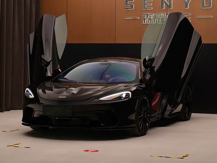 McLaren GT 2022