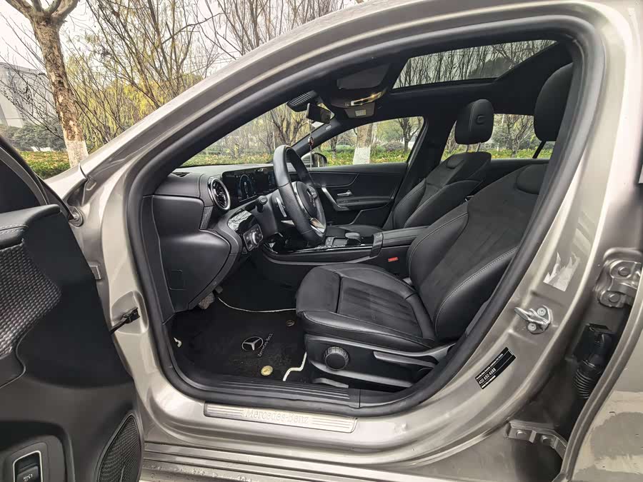 Mercedes-Benz A-Class 2019 — фото 8