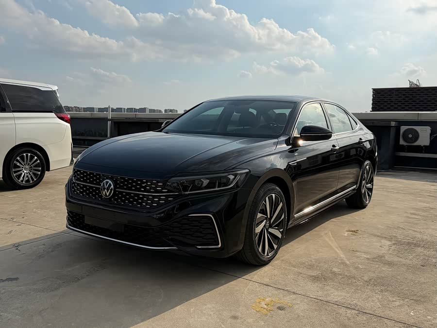 Volkswagen Passat 2022
