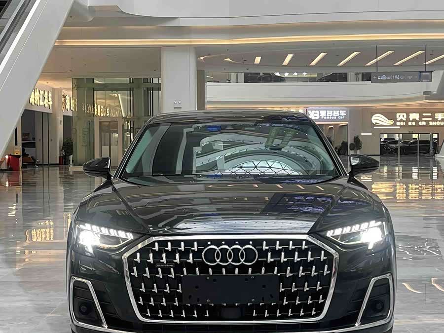 Audi A8 2023