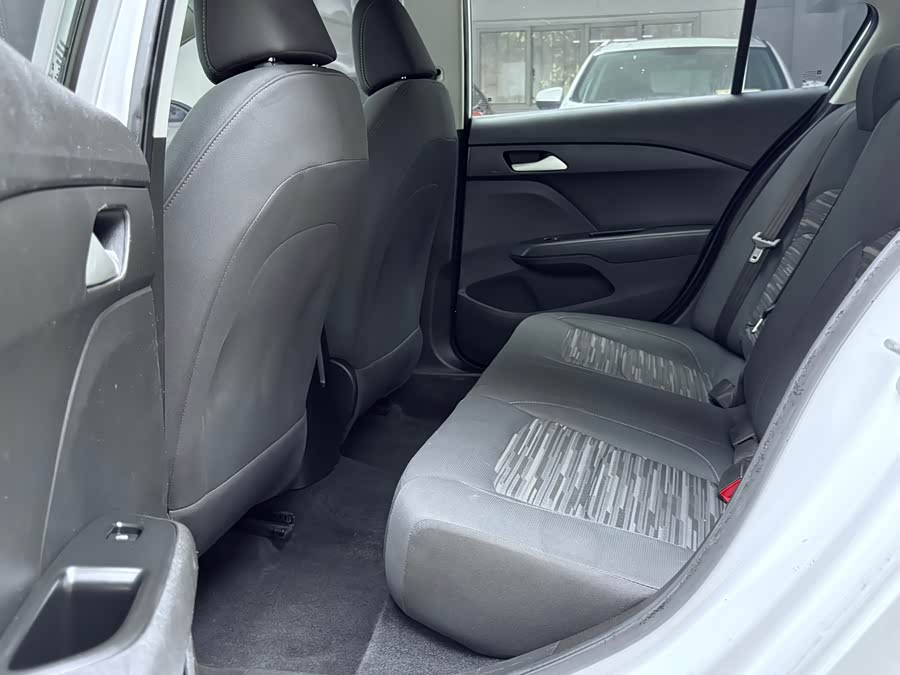 Chevrolet Cavalier 2018