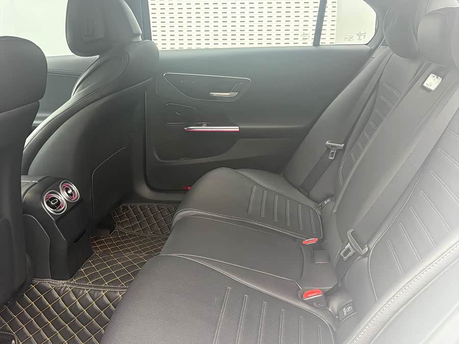 Mercedes-Benz C-Class 2022