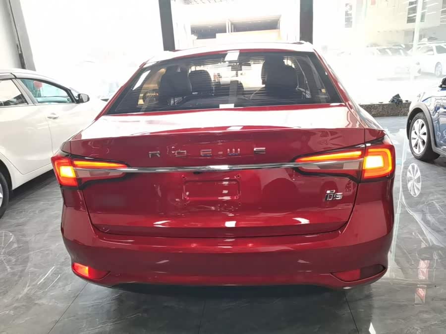 Roewe i5 2019