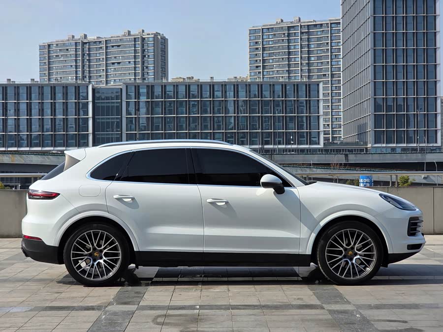 Porsche Cayenne 2019