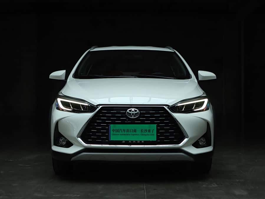 Toyota Yaris L 2022
