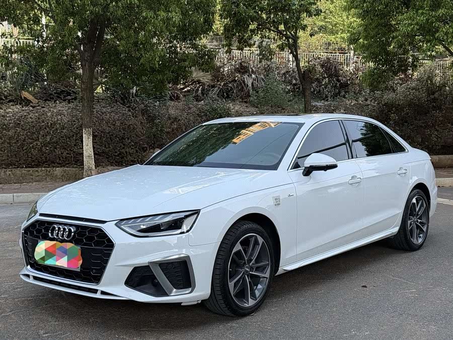 Audi A4L 2020