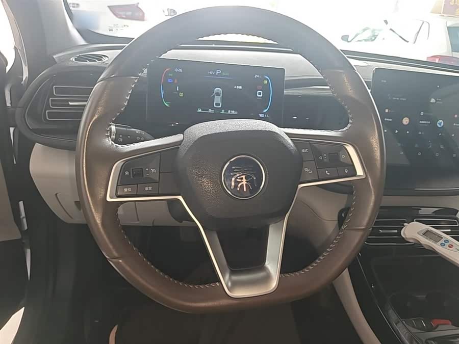BYD Qin PLUS 2023 — фото 11
