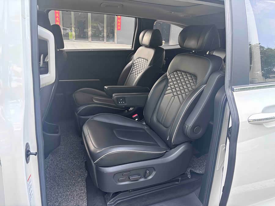 Hyundai Custin 2021