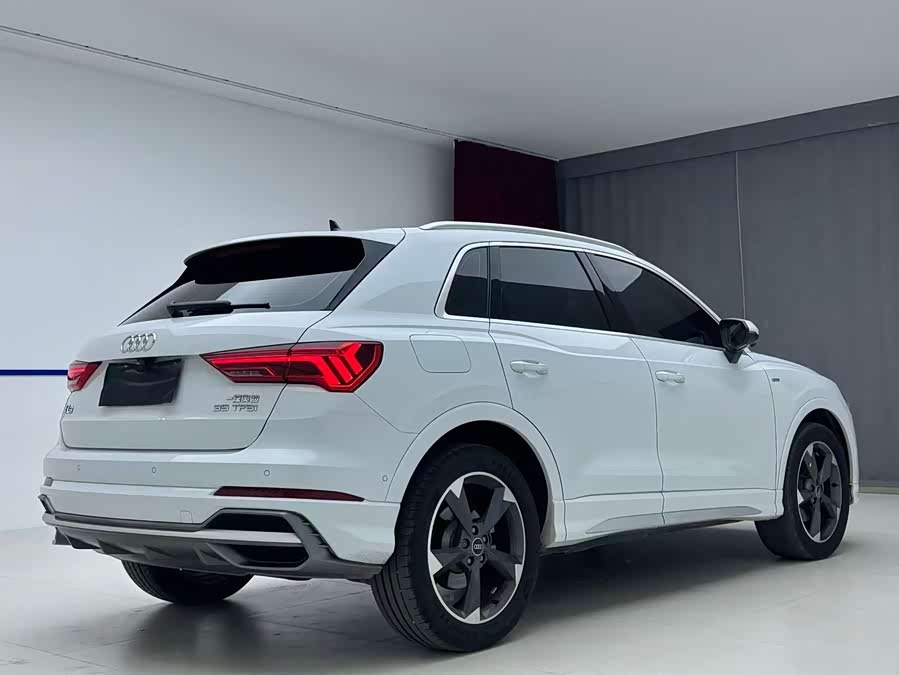 Audi Q3 2023