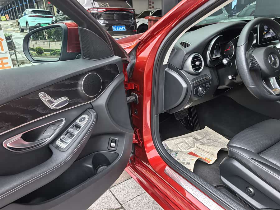 Mercedes-Benz C-Class 2018 — фото 10