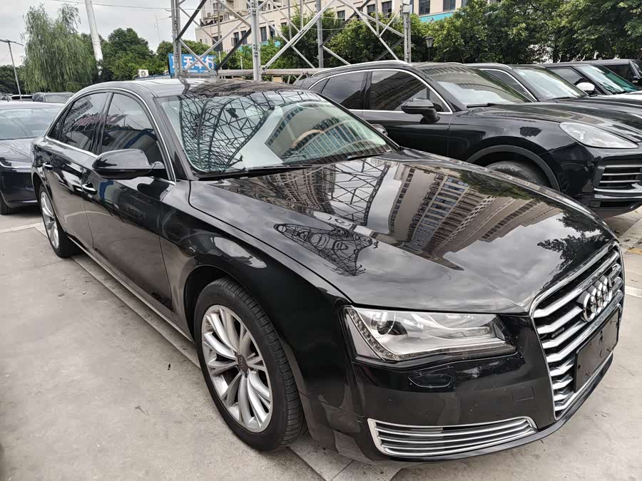 Audi A8 2013