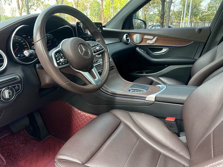 Mercedes-Benz GLC 2021