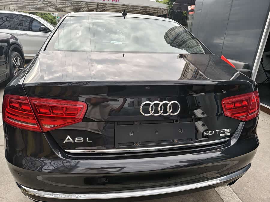 Audi A8 2013