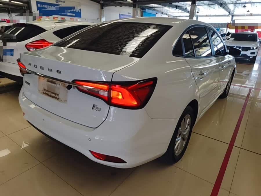 Roewe i5 2019