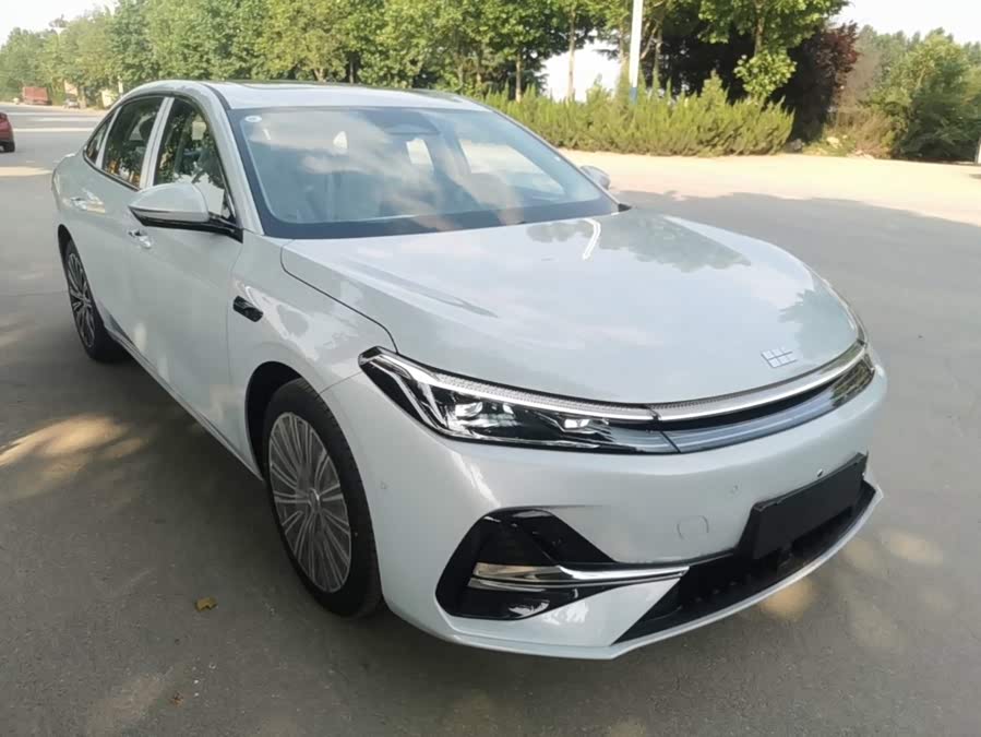 Geely Galaxy A7 EM 2025