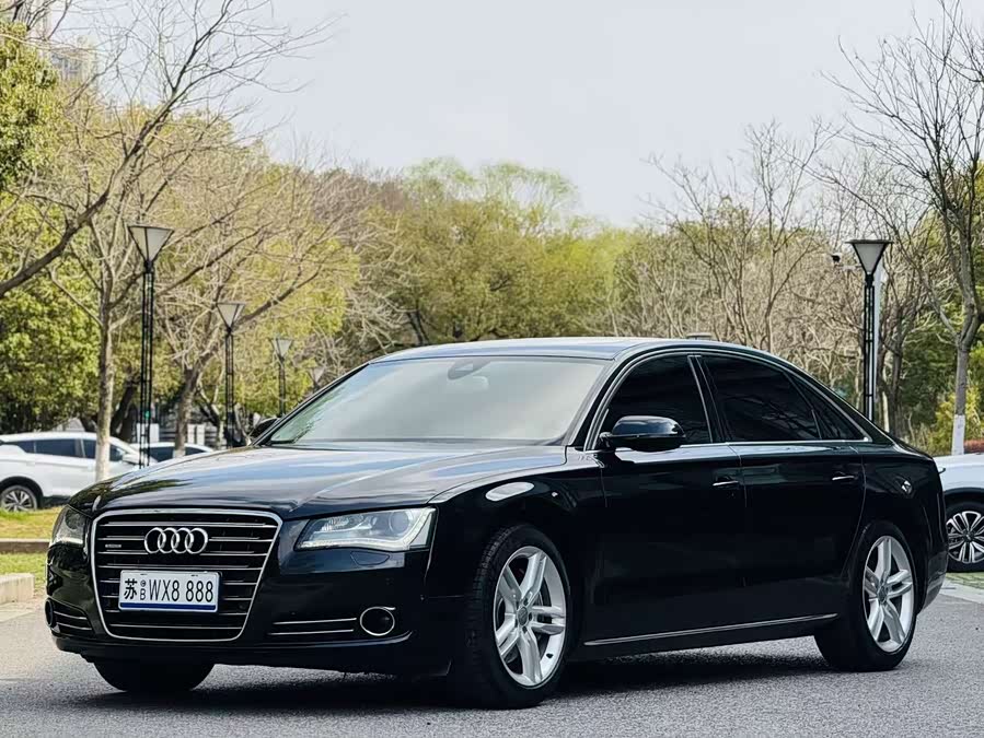 Audi A8 2011