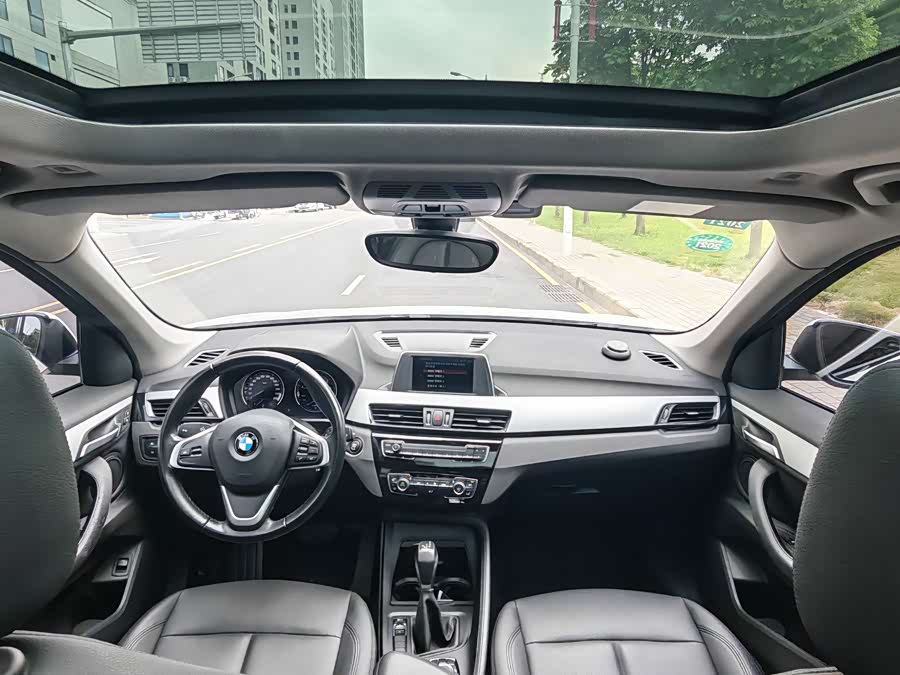 BMW X1 2019 — фото 12