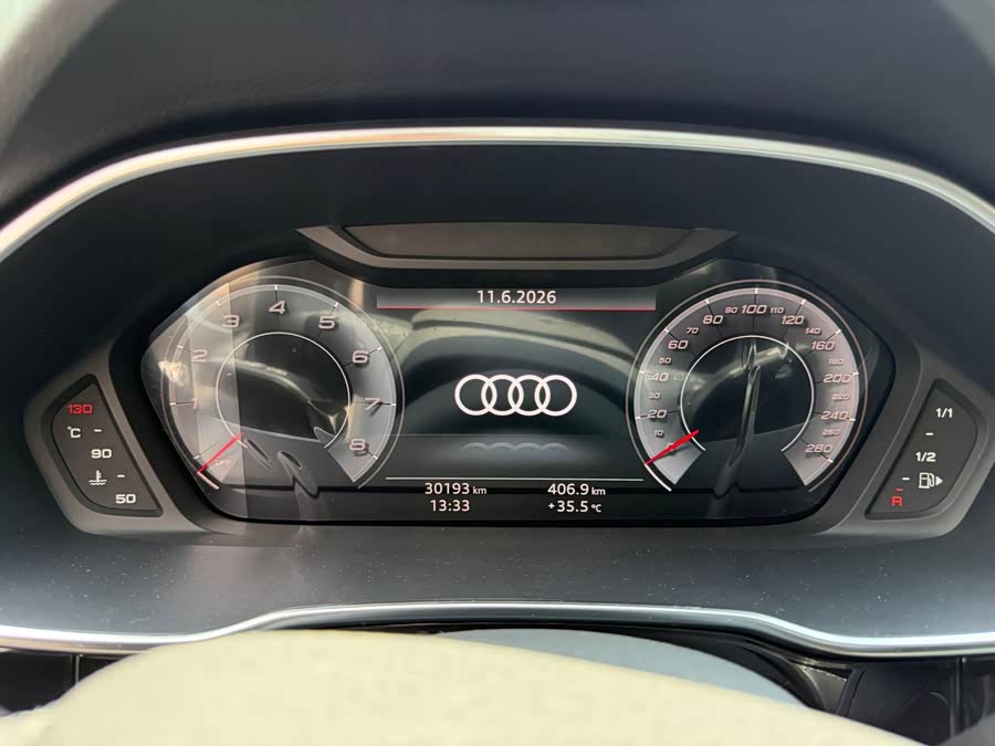 Audi Q3 2023 — фото 10