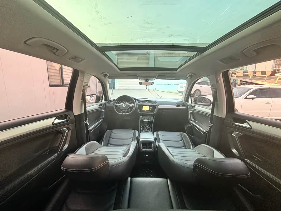Volkswagen Tiguan L 2019 — фото 14