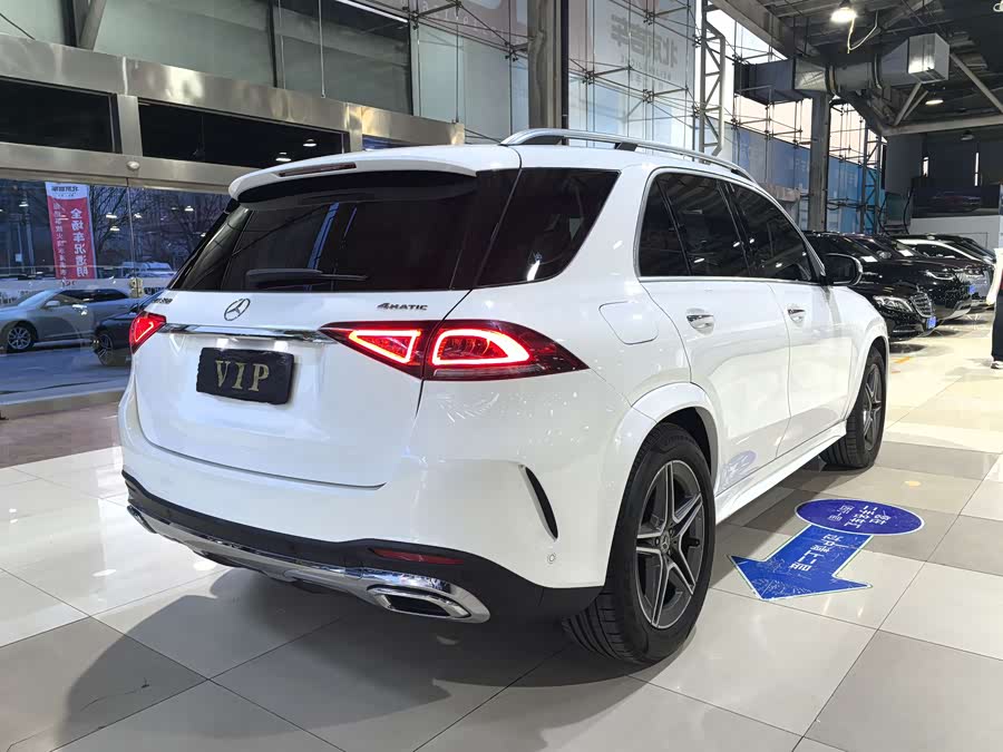 Mercedes-Benz GLE 2020 — фото 19