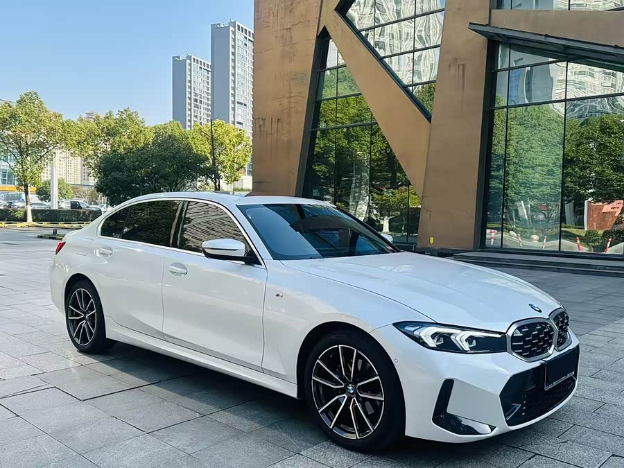 BMW 3 Series 2024