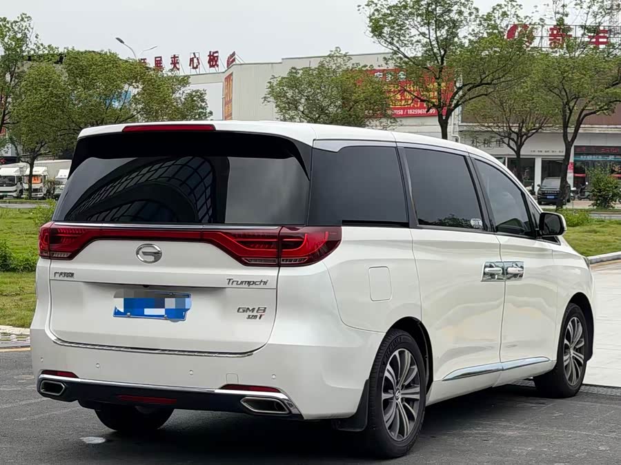 GAC Trumpchi M8 2018 — фото 9