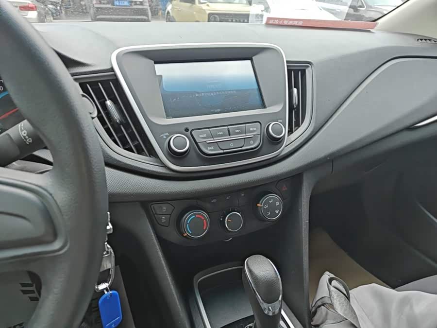Chevrolet Cavalier 2016 — фото 13
