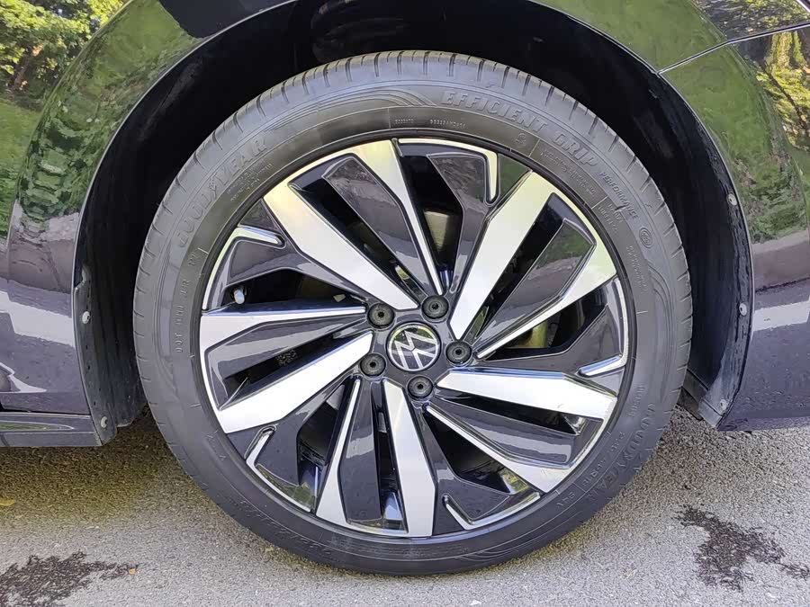 Volkswagen Passat 2022 — фото 14