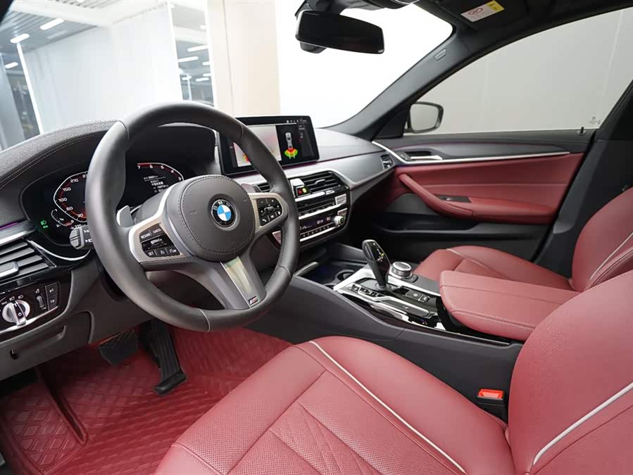 BMW 5 Series 2022