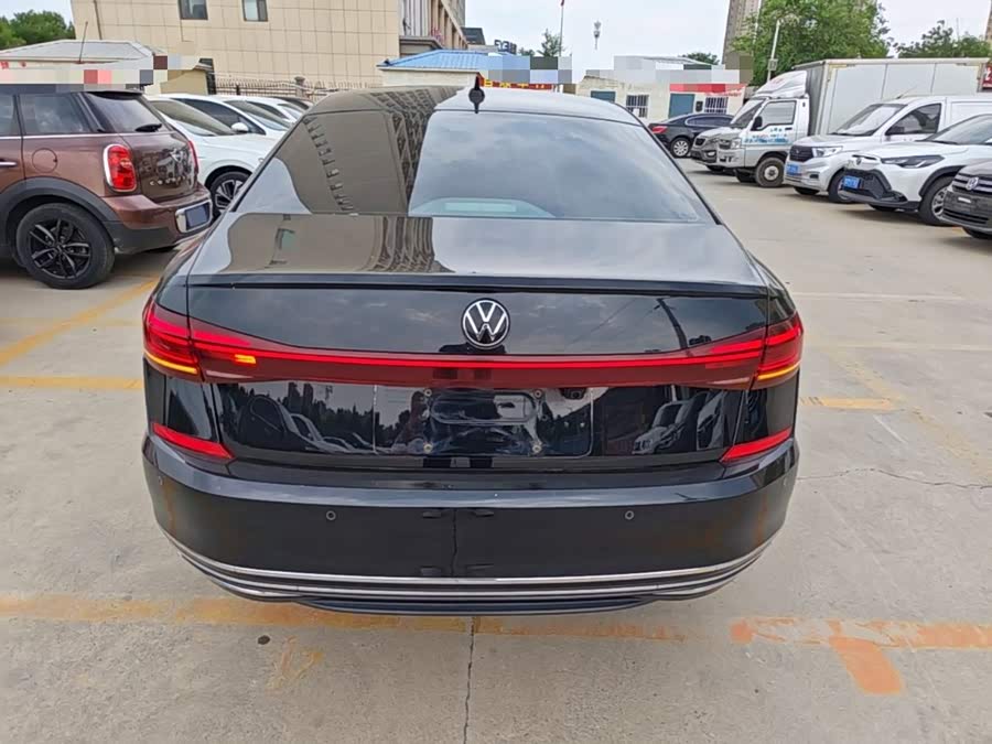 Volkswagen Passat 2022