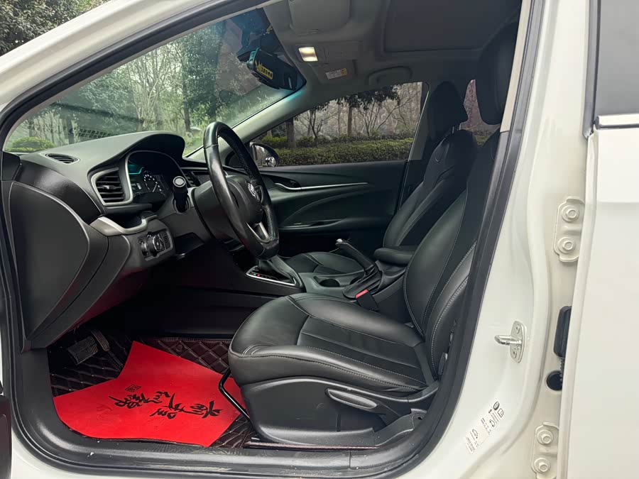 Buick Excelle 2019