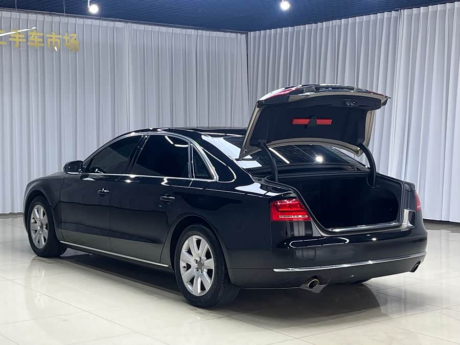 Audi A8 2012