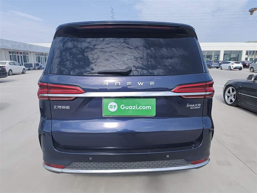 Roewe iMAX8 2021