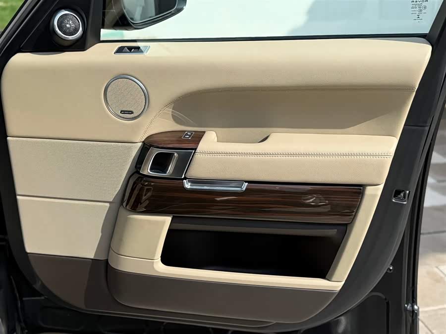 Land Rover Range Rover 2016 — фото 18