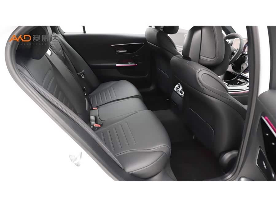 Mercedes-Benz C-Class 2023 — фото 8