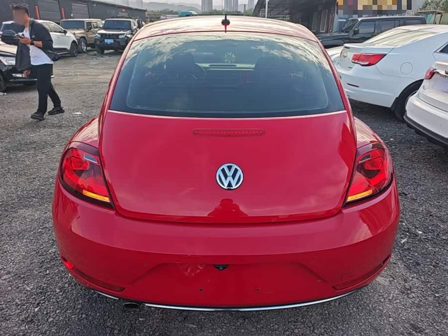 Volkswagen Beetle 2018