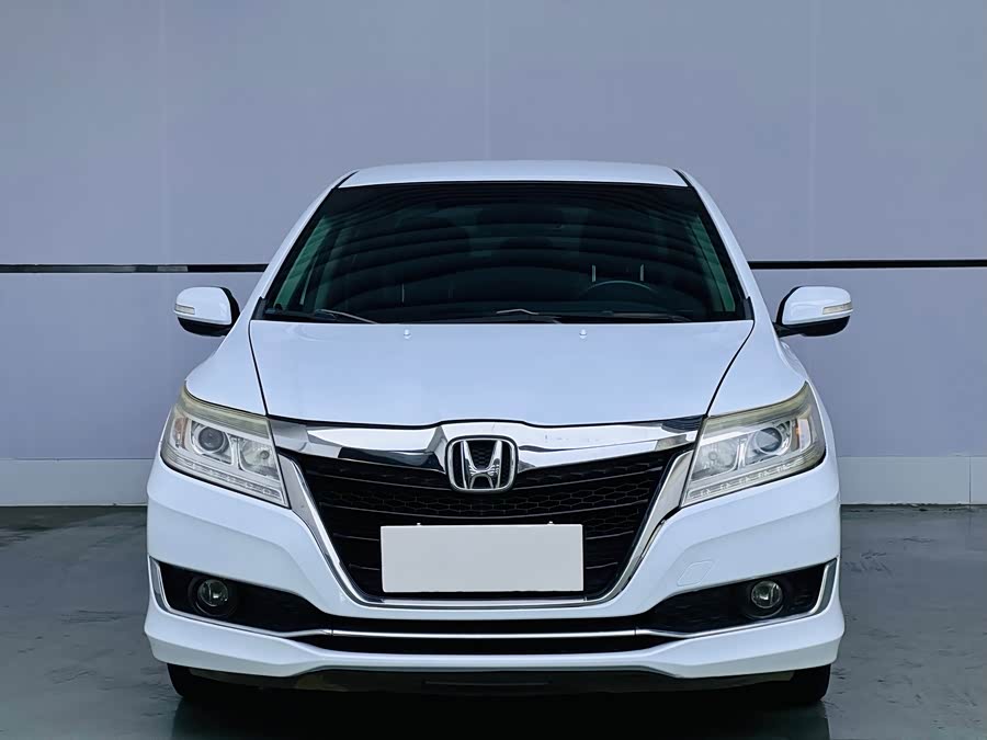 Honda Crider 2016