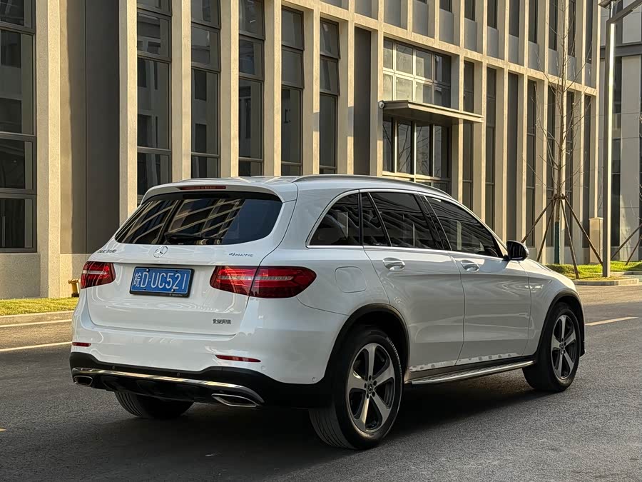 Mercedes-Benz GLC 2017 — фото 12